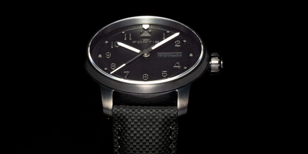ブラックアウト2 | スイス製腕時計フォルティス公式サイト